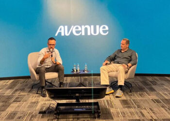 Para fugir da inflação, brasileiro deve dolarizar pelo menos 18% dos investimentos, diz FGV