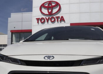 Toyota paralisa produção no Brasil e só deve retomar as atividades em 2026!