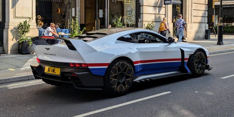 Aston Martin Valour // Reprodução: Reddit