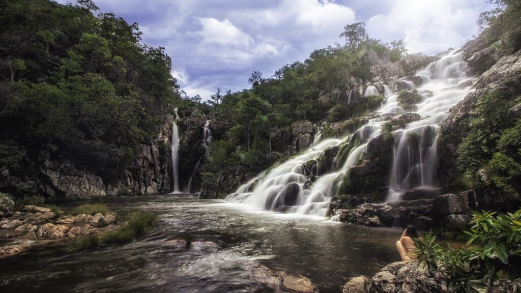 Conheça o paraíso escondido está conquistando turistas em Goiás