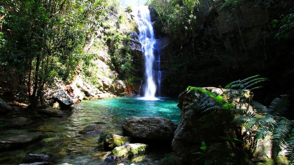 Conheça o paraíso escondido conquista todos os turistas em Goiás