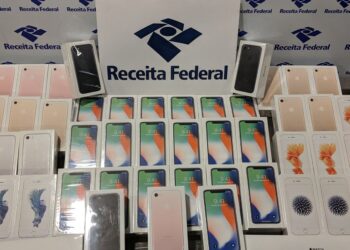 Leilão da Receita conta com PS5 por R$ 100, carros e joias à venda; Veja como participar