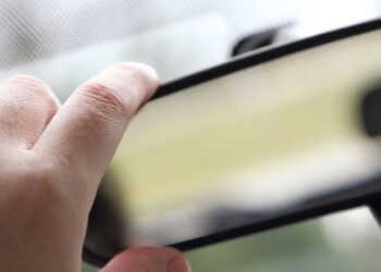 Retrovisor Trincado? Cuidado! Novas Regras Aumentam as Multas