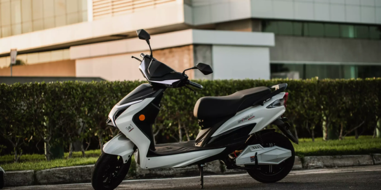 Conheça as motos elétricas que estão conquistando os brasileiros