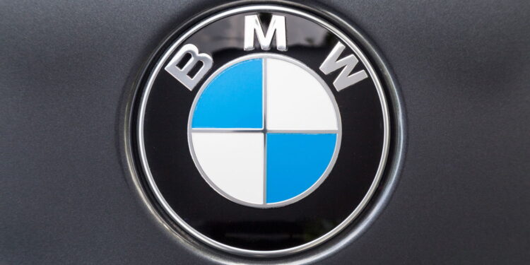 BMW faz anúncio importante e confirma chegada da R 12 com novidade impactante