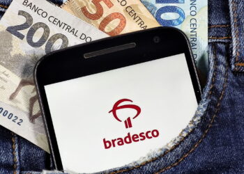 Bradesco inova! Pagamentos por aproximação agora no seu iPhone
