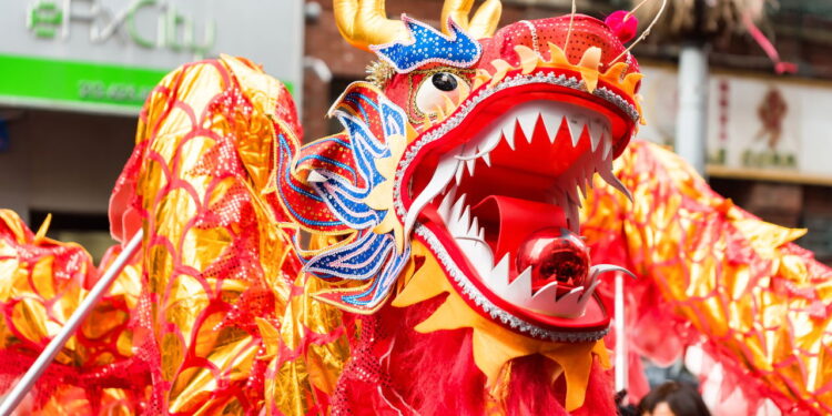 Dragão do Ano Novo Chinês - Créditos: depositphotos.com / lozt