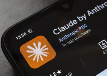 ChatGPT ou Claude.ai? Conheça IA que entende o que você quer!