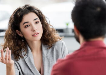 Técnicas e ferramentas para aprimorar suas habilidades de comunicação! Confira