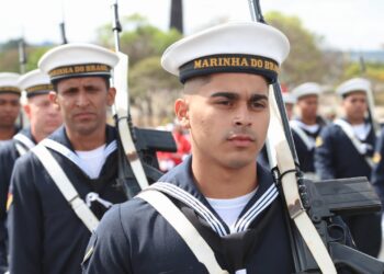 Concurso da Marinha está em andamento! São 1.680 vagas esperando por você