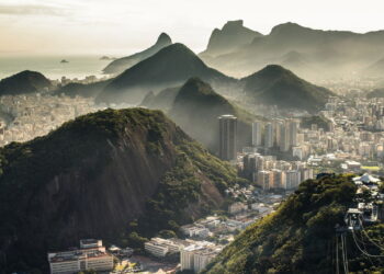 As 6 melhores praias cariocas que você precisa conhecer