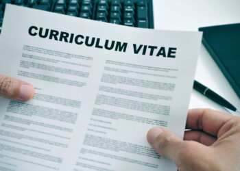 Não sabe programar? Veja como incluir habilidades de IA no seu currículo