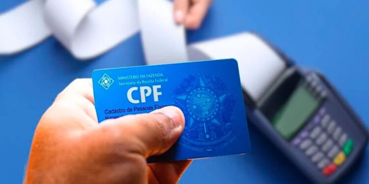Governador entrega prêmios a 18 contemplados no CPF Na Nota. Confira