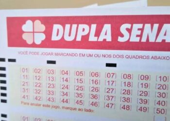 Prêmio da Dupla Sena acumula e pode chegar a R$ 4,5 milhões