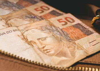 Quanto custa comer no Brasil? Veja a porcentagem do salário para a cesta básica