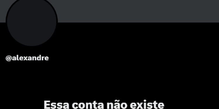 Alexandre de Moraes desativa conta no X após multa milionária à plataforma
