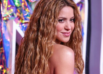 Shakira: A força da mulher latina que quebrou barreiras e conquistou milhões