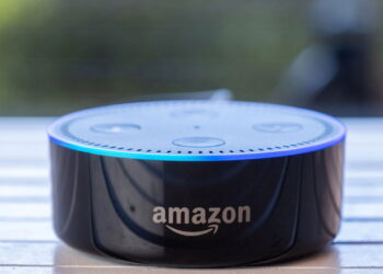Amazon vai armazenar conversas da Alexa na nuvem! Entenda os riscos