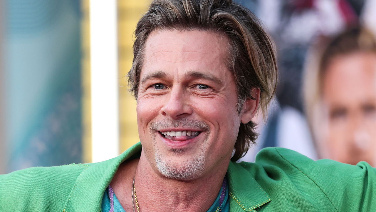 Novo filme de ação na Netflix onde Brad Pitt se diverte com sua própria imagem