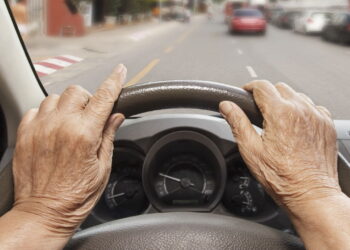 Motoristas acima de 60 anos precisam ficar atentos às novas regras da CNH