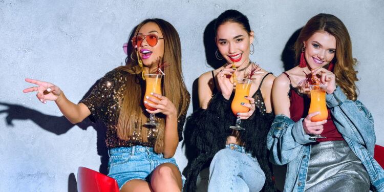 Conheça 3 signos Inimigos do fim; que não perdem uma festa