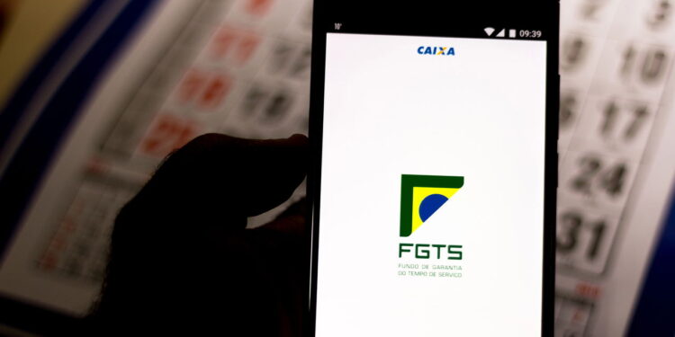 Saiba como retirar parte do seu saldo do FGTS todos os anos!