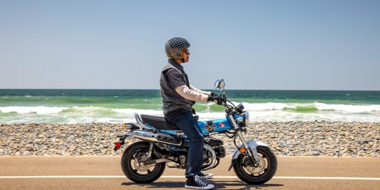 Honda anuncia atualização de 3 de seus modelos clássicos