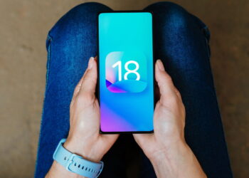 iOS 18 Apple - Créditos: depositphotos.com / rafapress