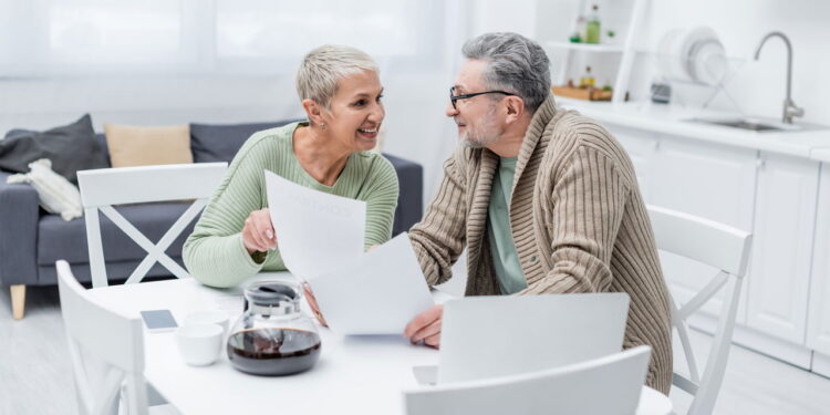 Todos os idosos com mais de 60 anos deveriam ter esse documento