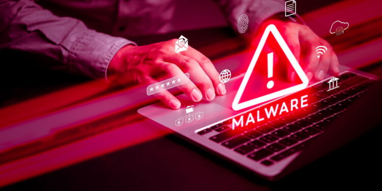 Alerta Urgente! Novo malware SparkCat ameaça usuários de iPhone e Android.