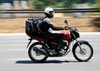 O Golpe do Motoboy e a nova modalidade de roubar seu dinheiro