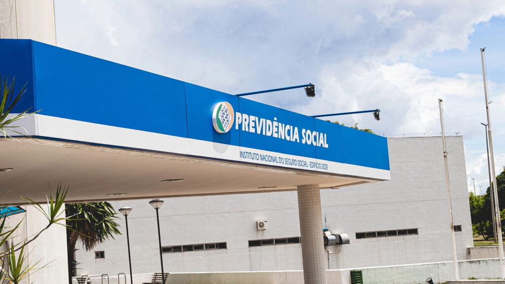 TCU da 180 dias para INSS corrigir irregularidades no BPC/Loas