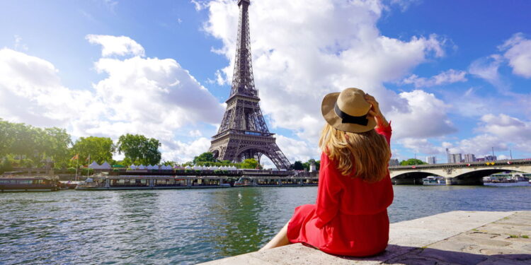 Paris, França // Créditos: depositphotos.com / sergio_pulp