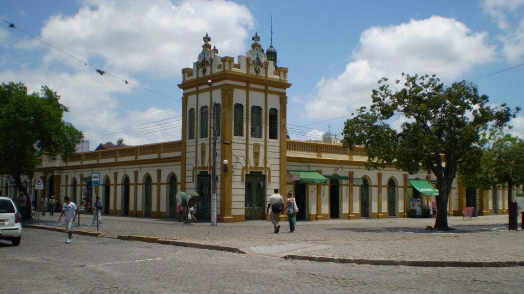 Cidade do Rio Grande do Sul impressiona turistas com sua história cultural