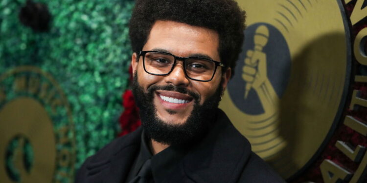 O segredo por trás do sucesso financeiro de The Weeknd