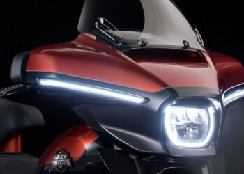 Street Glide Ultra 2025 da Harley-Davidson traz inovação e performance