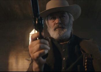 Após tragédia, trailer de Rust traz tensão e drama com Alec Baldwin