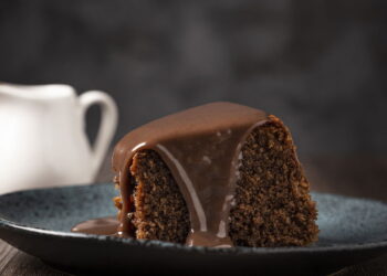 Bolo de chocolate perfeito! Dicas e truques para um resultado incrível