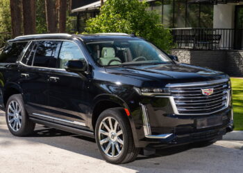 Cadillac revela planos para conquistar o Brasil com SUVs de luxo