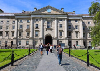 Universidade em Dublin - Créditos: depositphotos.com / meunierd