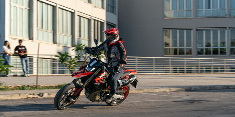 A moto mais desejada de 2025 acaba de chegar e poucos terão acesso