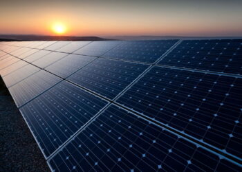 Investimento em energia solar vale a pena? Saiba os custos e o retorno