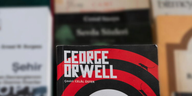 Os livros que marcaram a literatura mundial e continuam relevantes! Veja agora