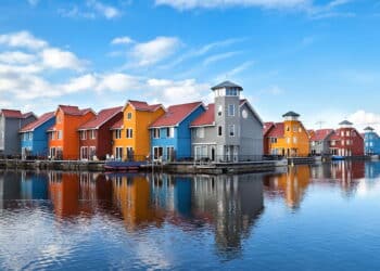 Essa cidade encanta a todos com cultura holandesa