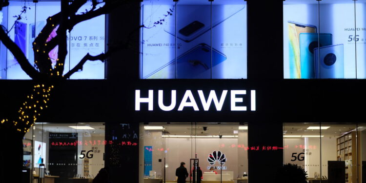 Huawei, Xiaomi e Oppo! Como as marcas chinesas estão dominando o mercado