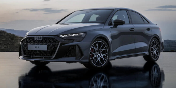 Audi RS3 2025 chega ao Brasil com performance de alto nível