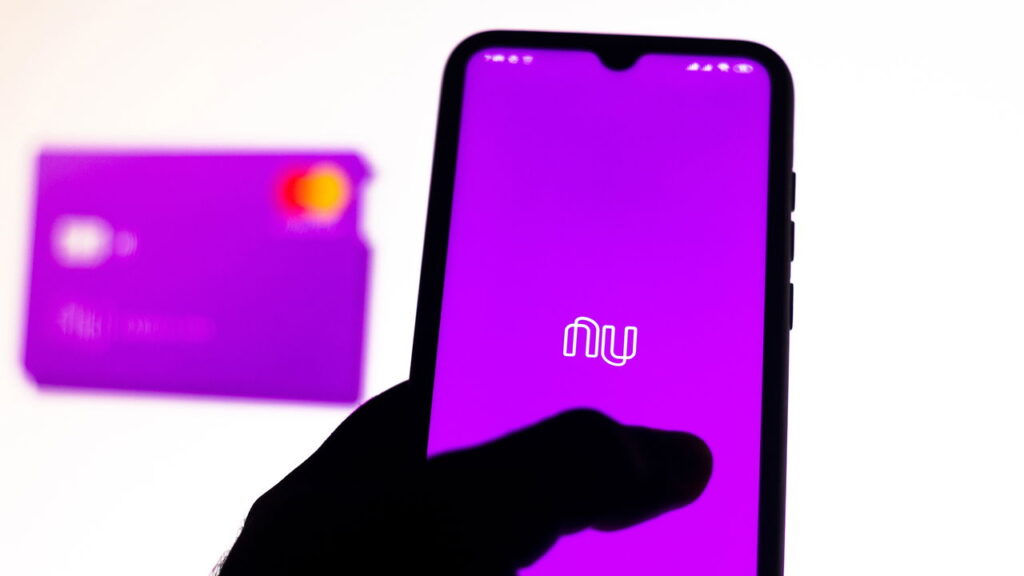 Nubank aumenta taxas para transações com criptomoedas após mudança no IOF! Confira