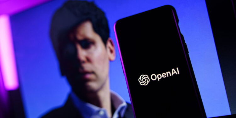 OpenAI firma parceria com Emirados Árabes para megaprojeto de data center