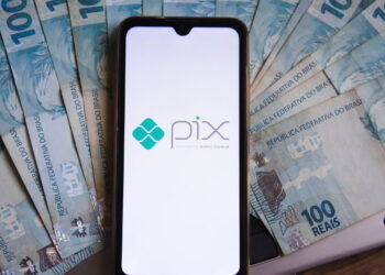 Brasileiros já podem pagar com Pix nos EUA graças a novas fintechs! Confira