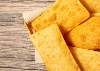 Pastel crocante sem erro! Técnica infalível passo a passo